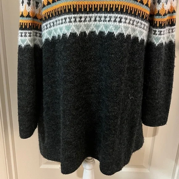 Anama - purchased at Sundance Catalog. Aztec print. Boho. EUC! Size XS. - Picture 9 of 9